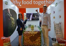 Rose Luwei and Lennart Ras at Top The Onion Group with their stunning table full of onions!