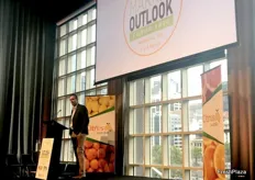 Citrus Australia Chair Ben Cant welcoming delegates to the Market Outlook Forum 2020.