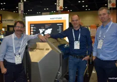 Michael Minns, Luuk Rutten and Roy Lemmen with Sormac in front of the belt slicer