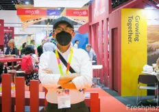 Weshen Zeng from Logiztik is visiting the exhibition. He covers the Asian market for the logistics provider.